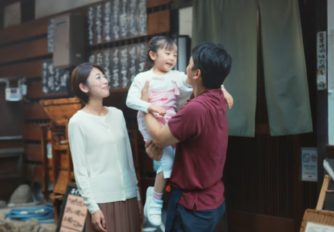 【小嶋 理恵】【相内逢花】LINE WEB CM  「お客さまと、もっとつながる未来へ。」出演